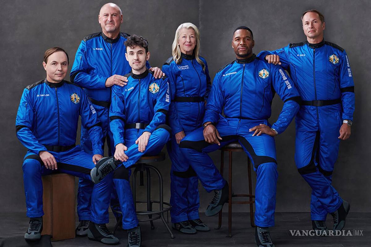 Laura Shepard Churchley y Michael Strahan son llevados al espacio en un cuete de Blue Origin