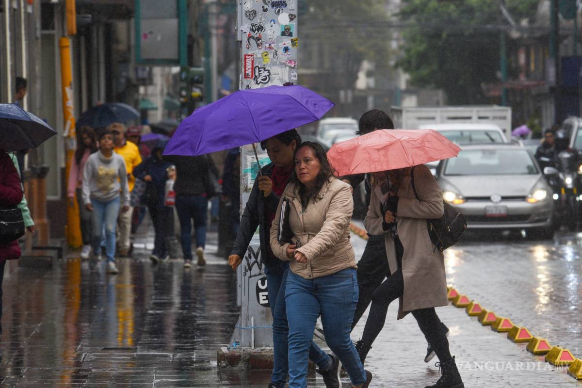 Prepárese... Entra nuevo frente frío; junto con monzón y canales de baja presión provocarán lluvias intensas y temperaturas de 0 grados