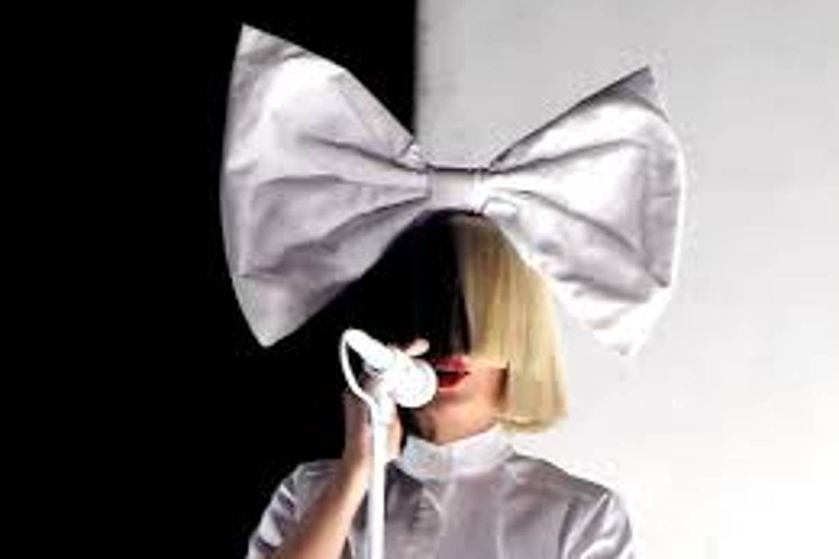 $!Lafourcade y Sia en pro del aborto