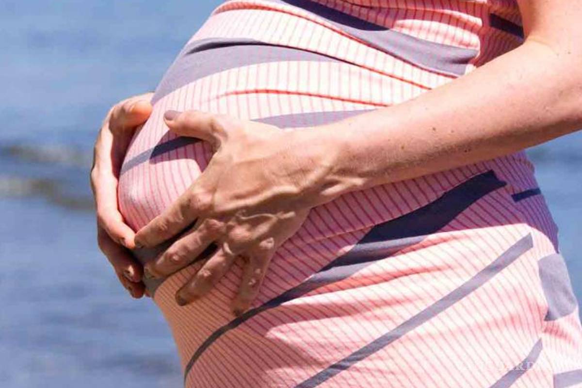 Mujer de 25 años contagiada con COVID-19 muere tras dar a luz en Chihuahua