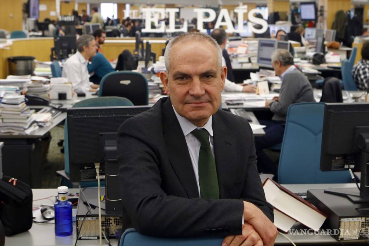 'Si perdemos el periodismo, perderemos la democracia', asevera director del diario El País