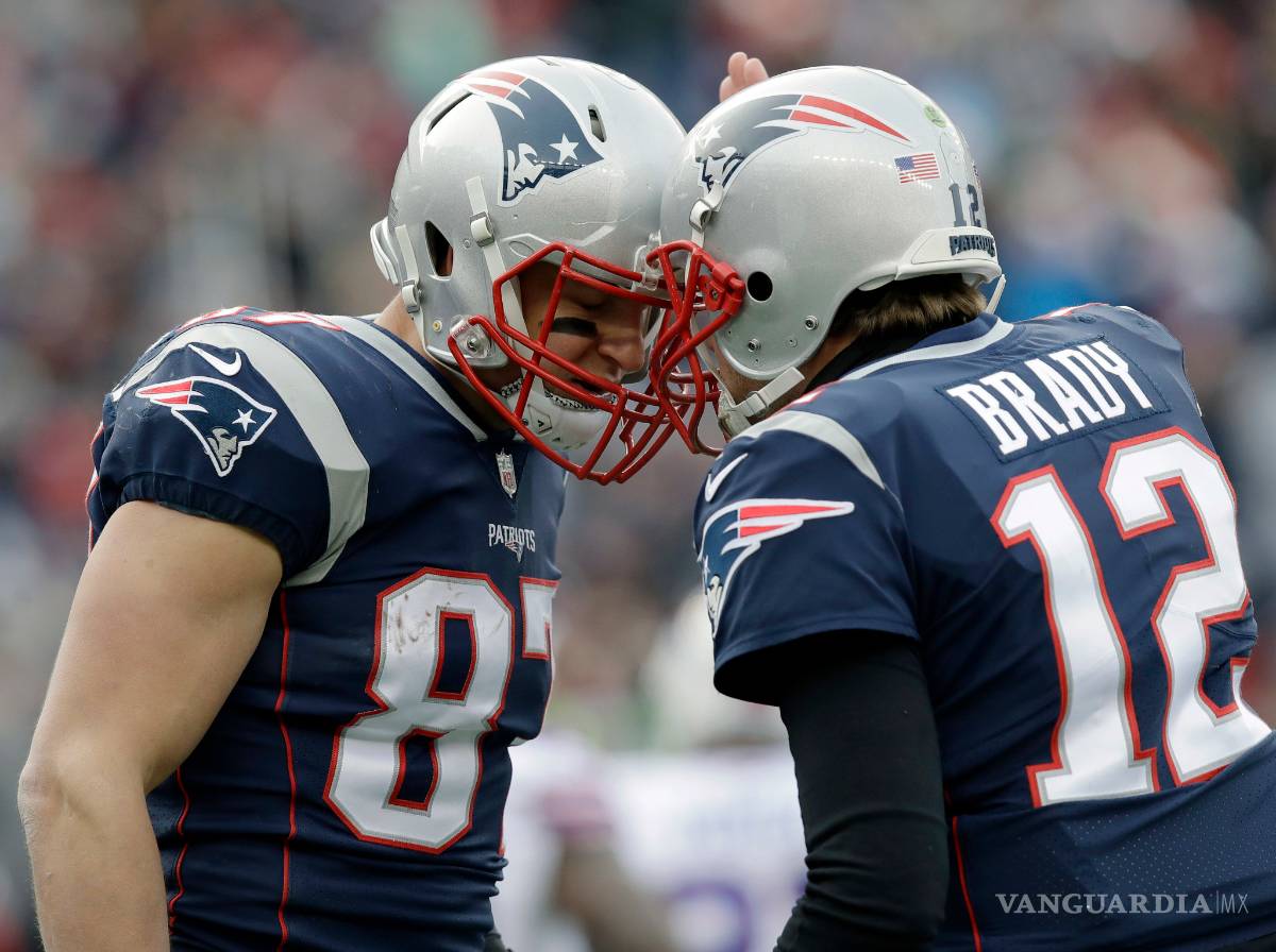 $!Rob Gronkwoski, considerado el mejor TE de todos los tiempos, anuncia su retiro de la NFL