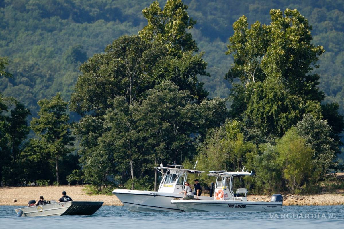13 muertos al hundirse un barco turístico en Missouri