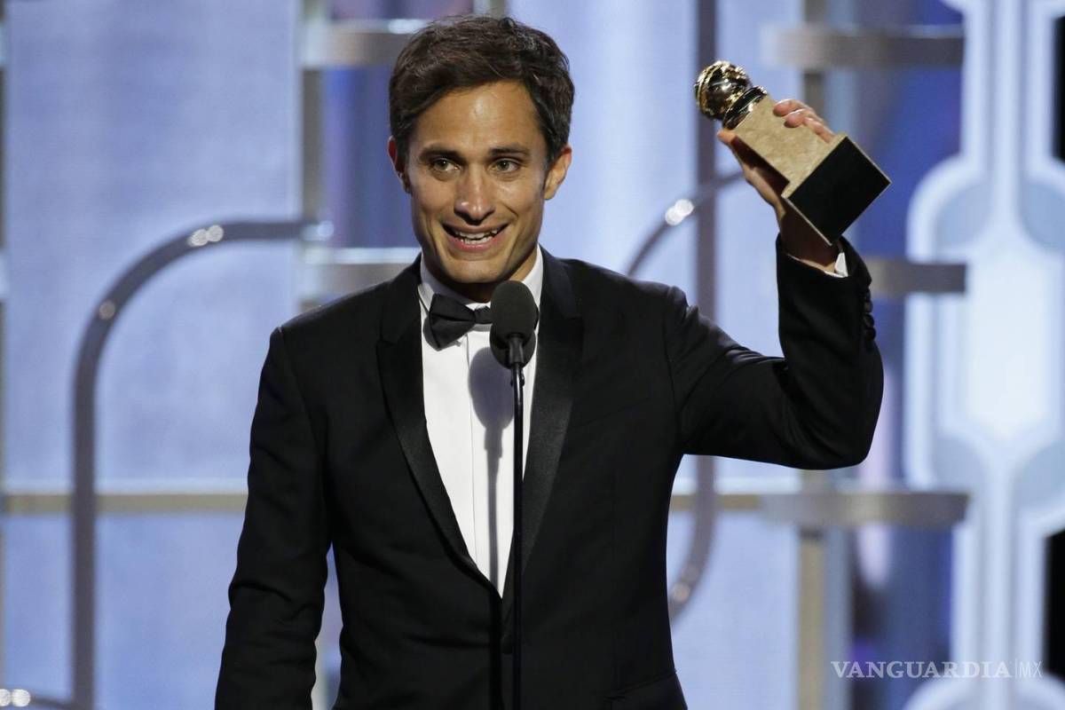 Gael García le gana a Johnnie Walker, recibirá el 40% de las ventas de la famosa bebida