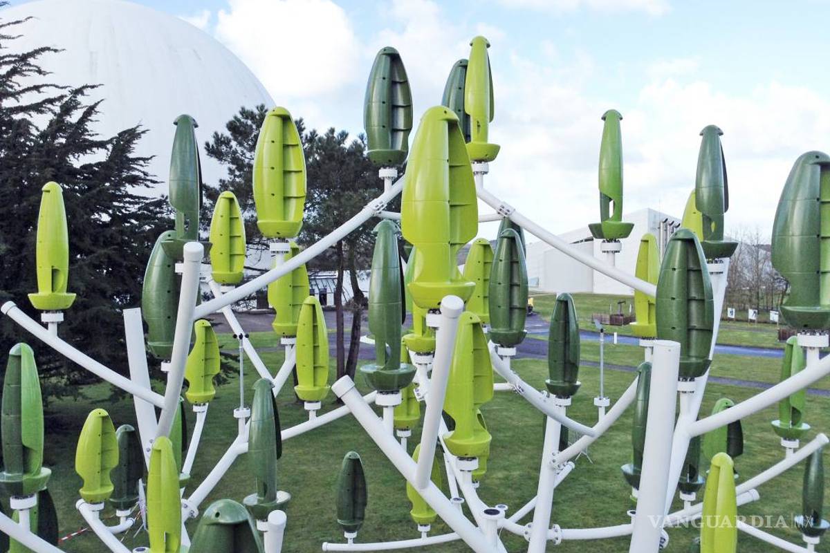 Inventan un árbol de viento que genera energía eólica