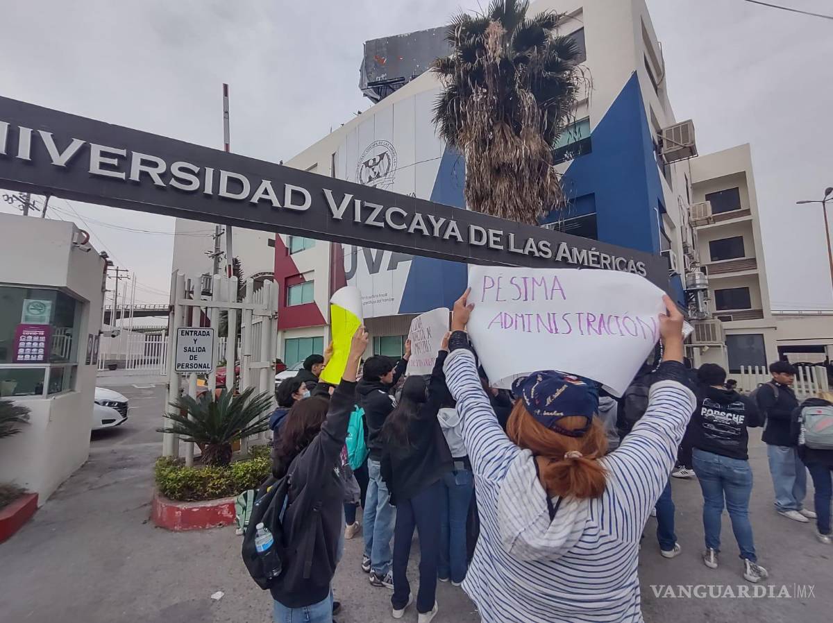 $!Estudiantes denuncian la falta de profesores en ciertas materias, como química y letras, afectando su proceso educativo.