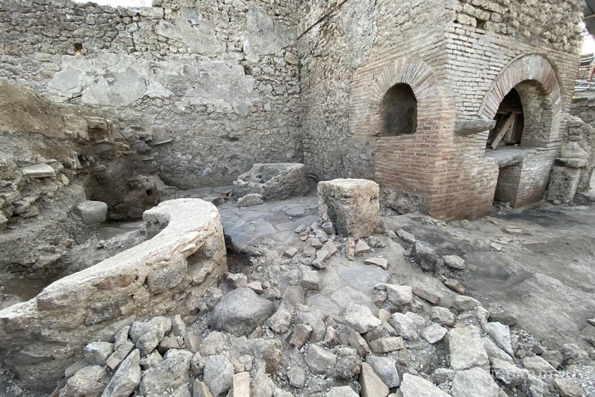 Descubren una ‘panadería de esclavos’ en las ruinas de Pompeya