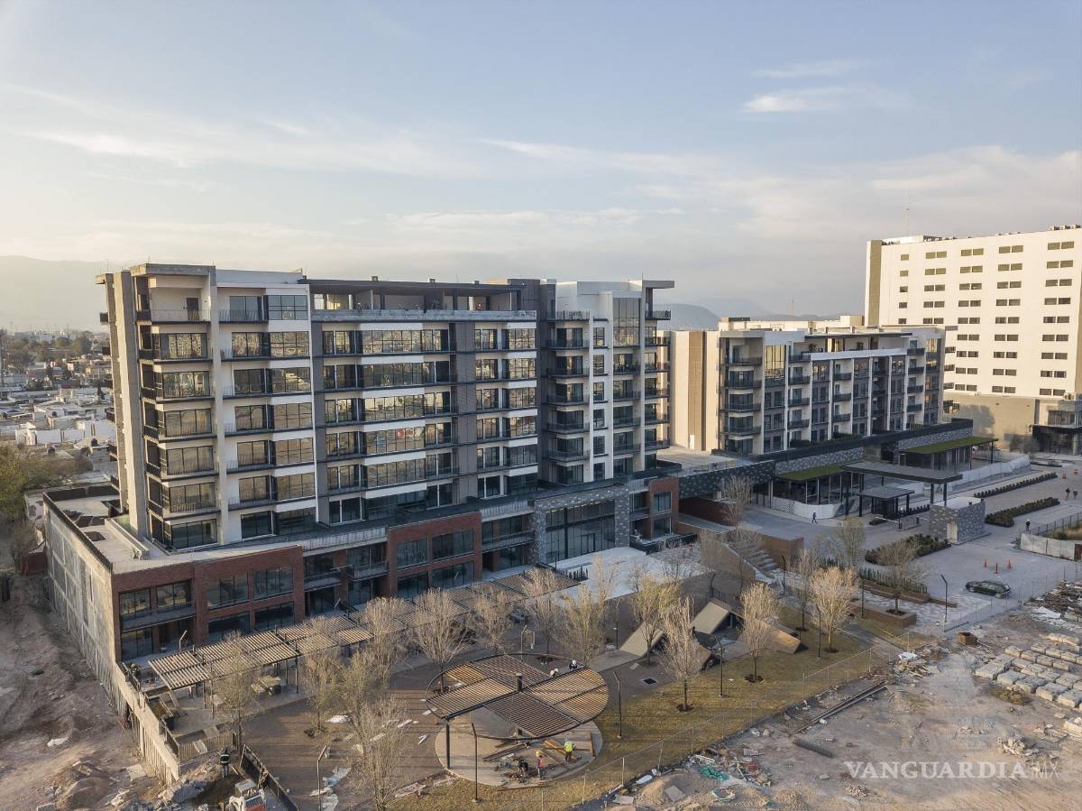 $!El abanico de clientes que ha llegado a esta zona residencial vertical es muy variada.