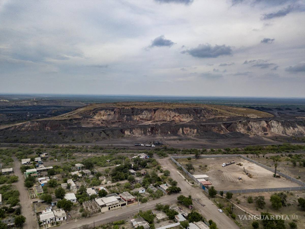 $!Los terreros son desperdicios mineros que en muchos casos datan de décadas. A pesar de que por Ley los empresarios mineros tendrían que remediar y hacer algo con ellos, la realidad es que han quedado como pasivos ambientales.