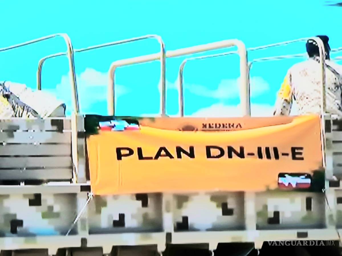 $!Arriba a Torreón avión de la FAM con insumos para enfrentar pandemia de COVID-19