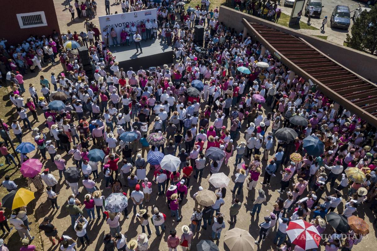 Así toman las calles y plazas miles de mexicanos para defender al INE (Fotos)