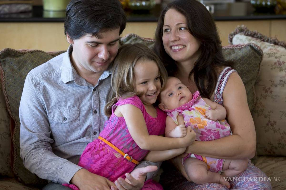 Pianista ucraniano halla asesinadas a sus dos hijas en Texas