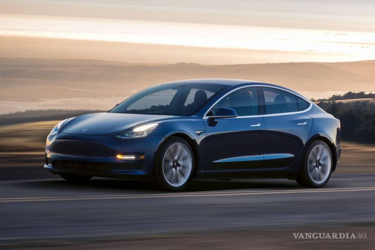 El Tesla Model 3 tardará aún más en llegar