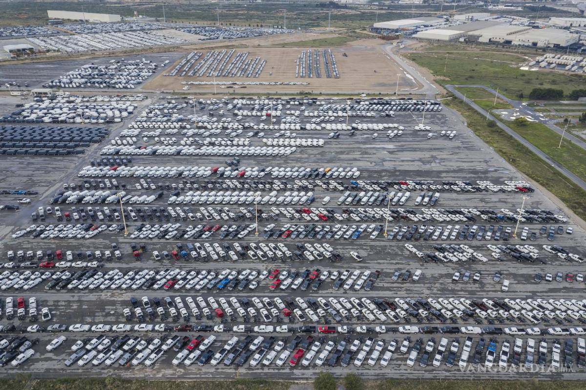Coahuila: Así lucen miles de autos parados por falta de chips en Saltillo y Ramos Arizpe