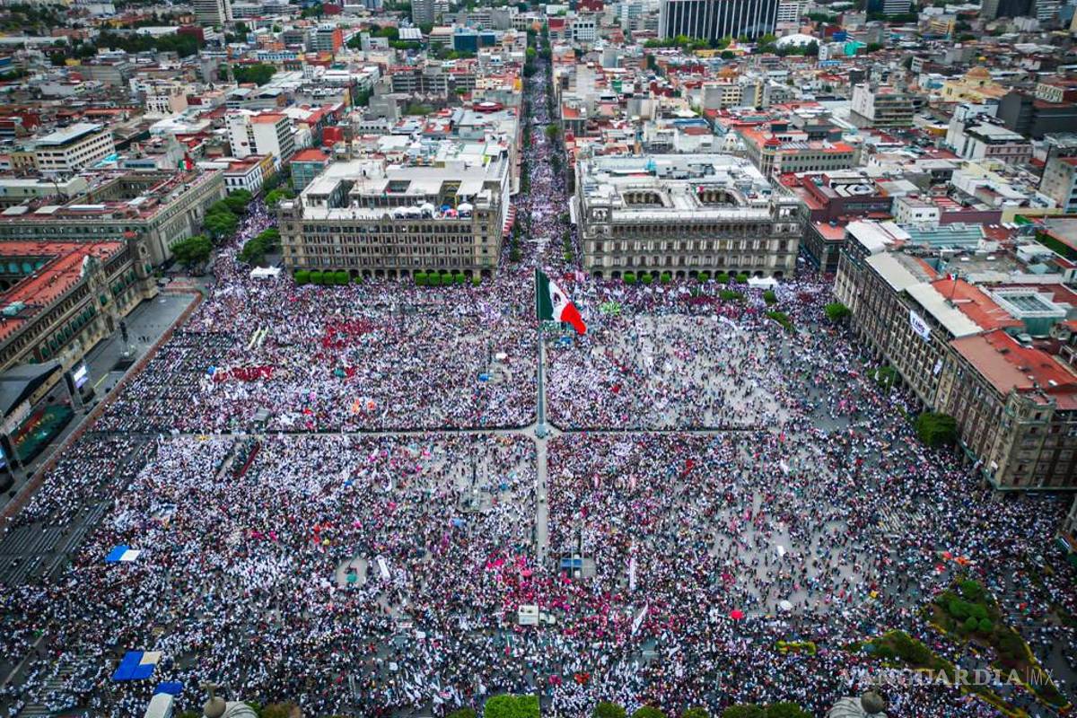Entre vendimia y ‘acarreo’, AMLO da mensaje en Zócalo de CDMX; reúne más de 250 mil asistentes