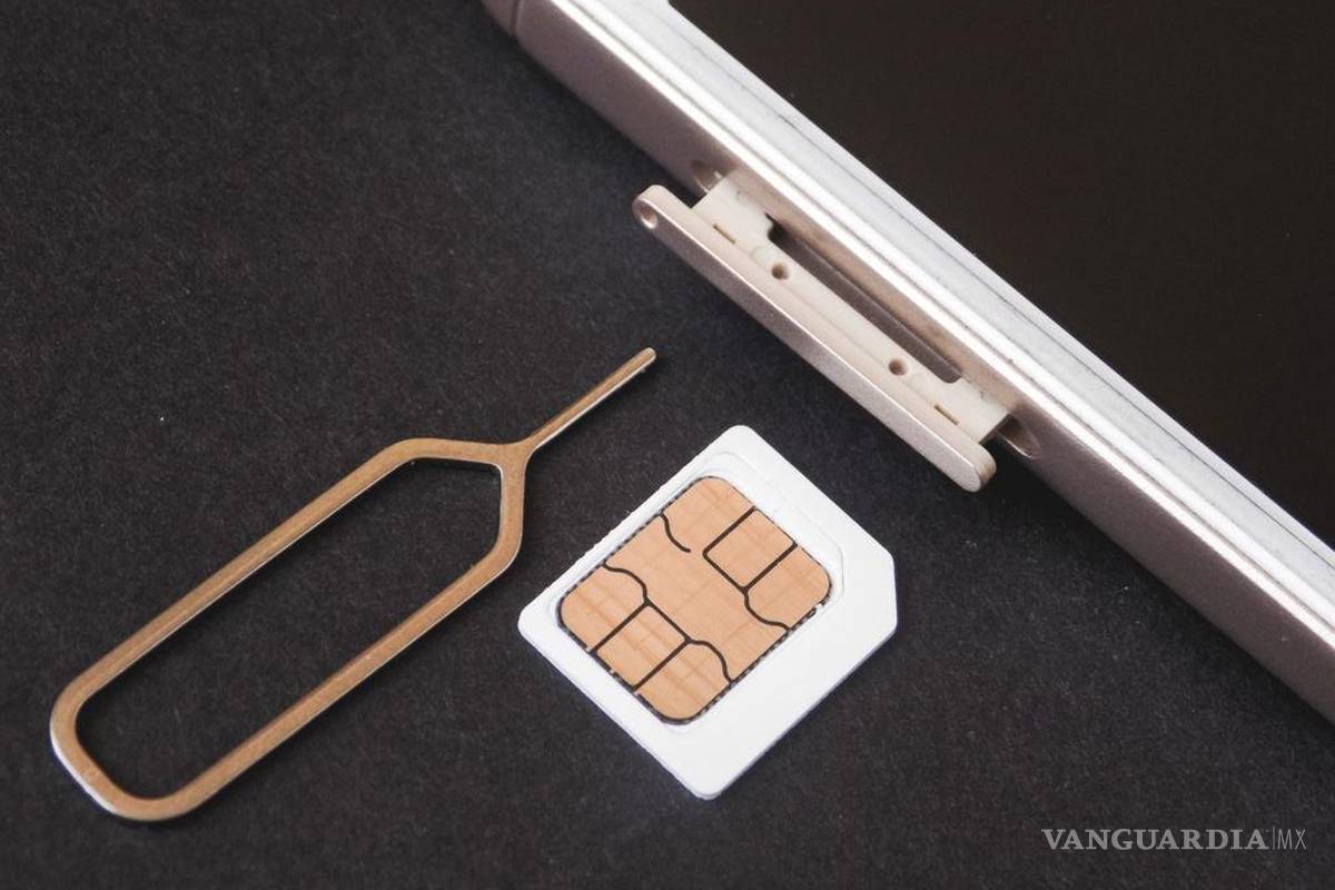 ‘Adiós a chips anónimos’: endurecen reglas para comprar SIM en México
