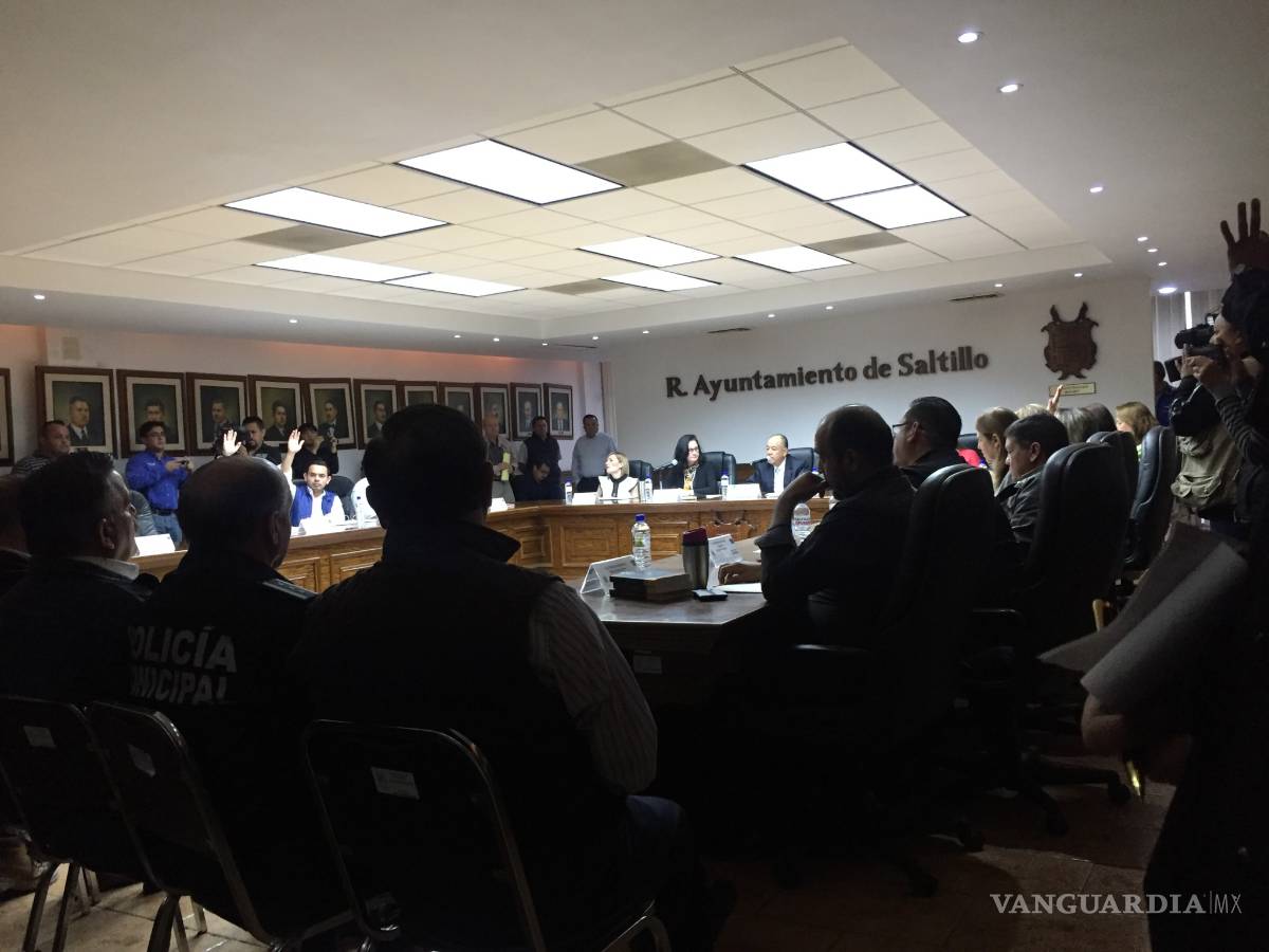 $!Aprueban regreso de Isidro López a la alcaldía de Saltillo