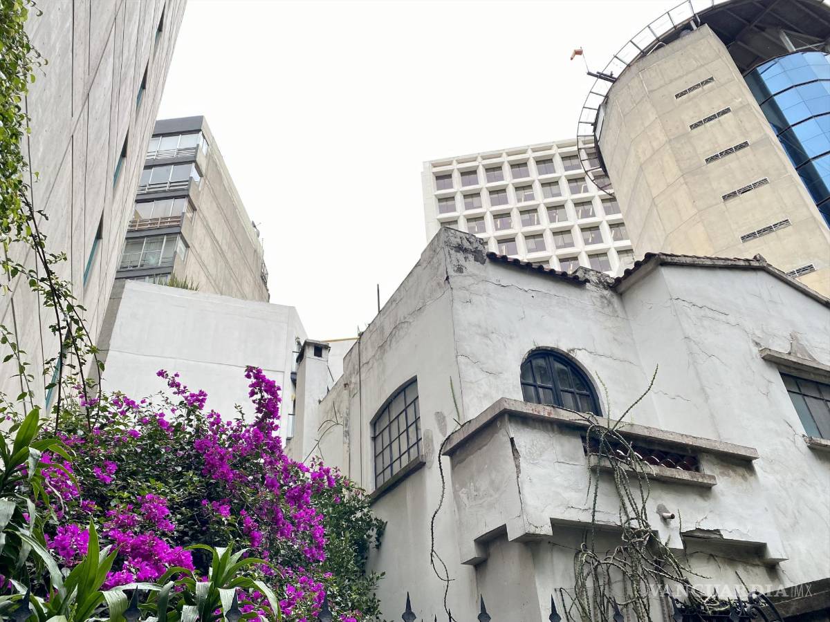 $!La casa donde viví en Polanco está en ruinas, rodeada de edificios.