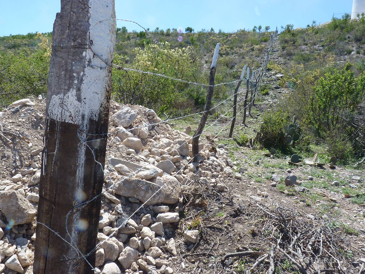 $!Cercaron el cerro, les mataron a sus animales, tumbaron sus chozas y ¡los despojaron de sus tierras!