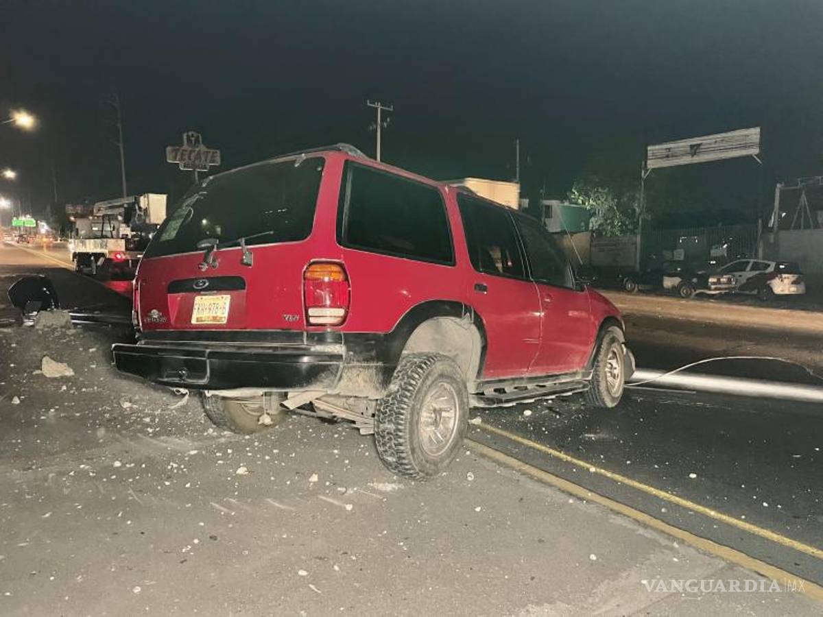 $!El responsable tripulaba en una camioneta Ford Explorer de color rojo con la matrícula FKH978.
