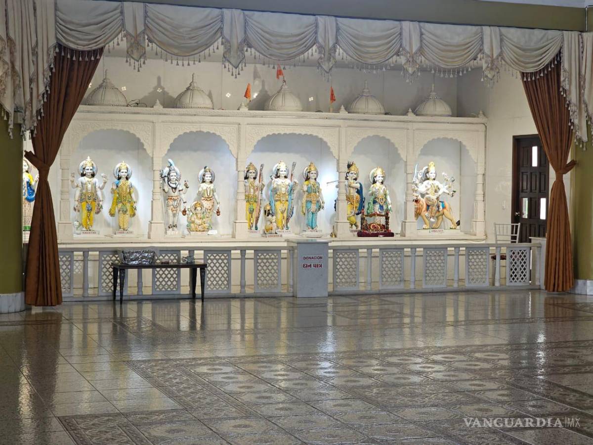 $!Interior del templo hindú.