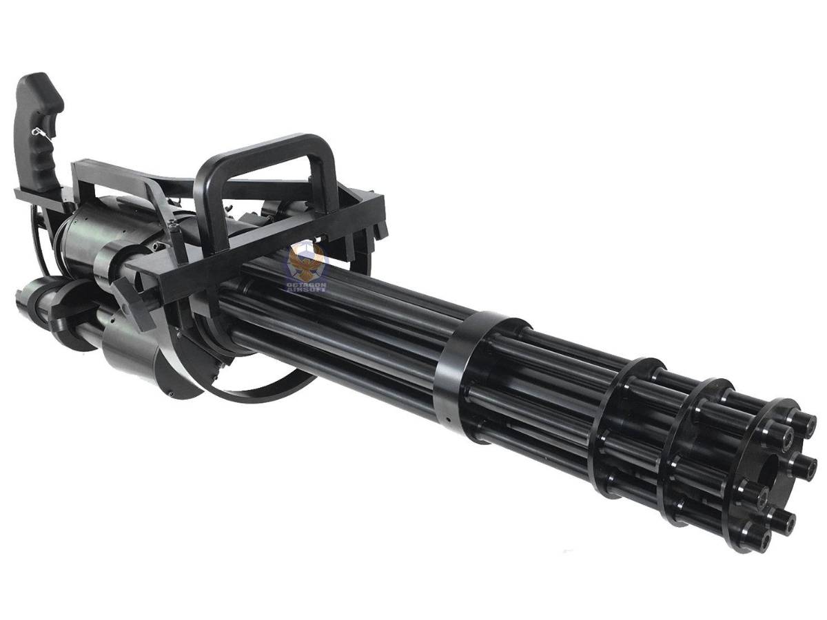 $!Esta ametralladora, de más de 75 kilos, puede disparar hasta 850 balas por segundo