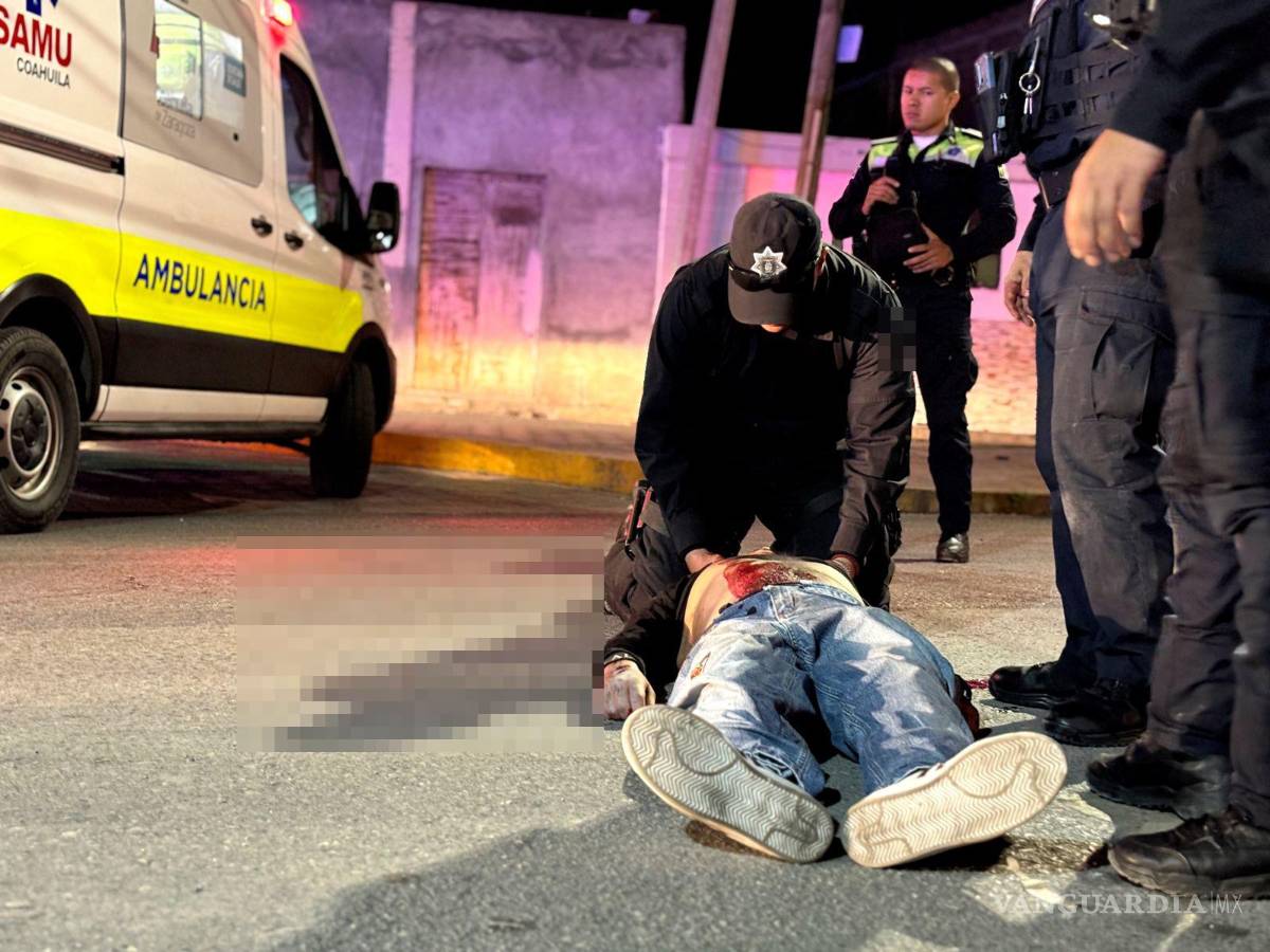 $!La falta de casco y el exceso de velocidad provocaron un accidente con consecuencias graves para los ocupantes de la moto.