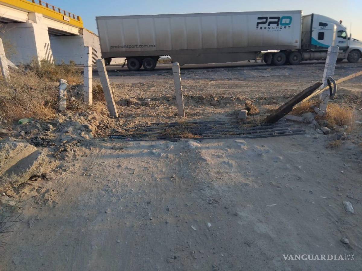 $!Los habitantes de ejidos deberán utilizar los puentes vehiculares para cruzar la autopista.