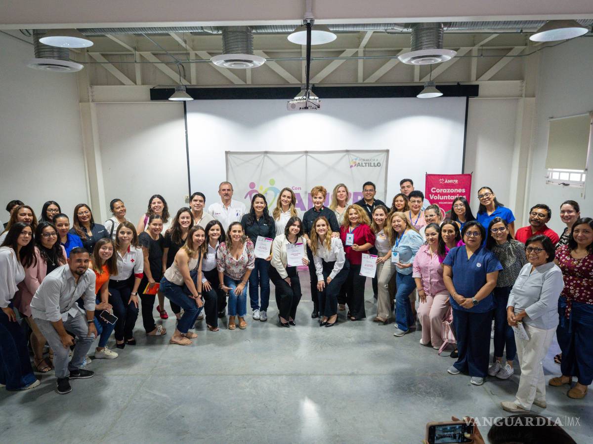 $!Representantes del DIF Saltillo y organizaciones civiles coincidieron en la importancia de fomentar entornos que valoren y reconozcan la labor de las y los voluntarios.