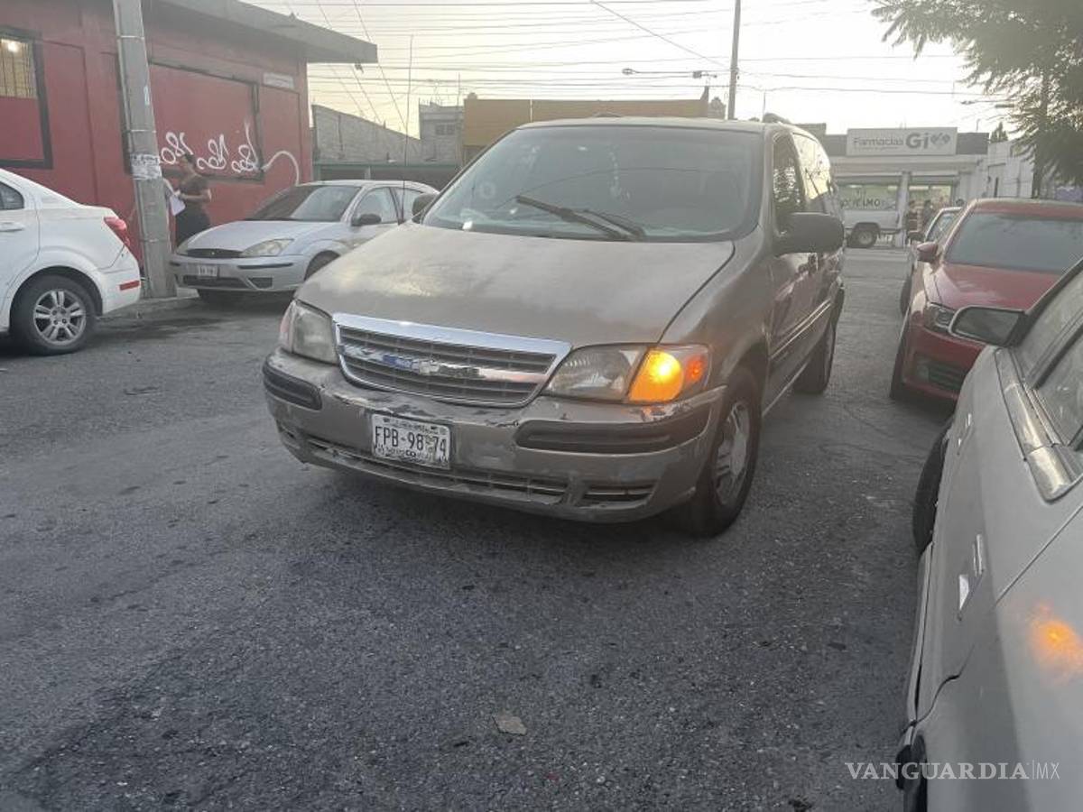 $!La unidad cerrada era conducida por una adulta mayor.