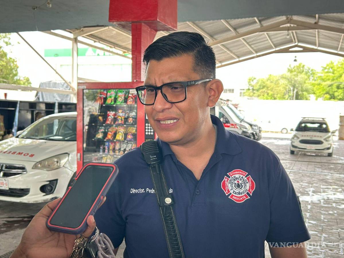 $!Las autoridades implementaron cierres temporales en diversas vialidades consideradas de riesgo para evitar accidentes y reducir las afectaciones provocadas por el incremento del nivel del agua durante la tormenta.