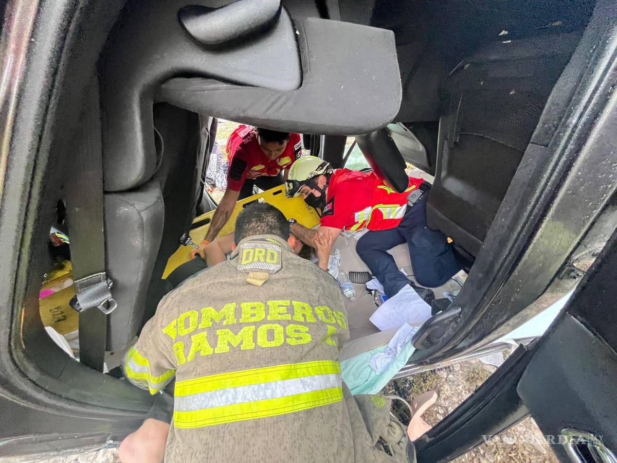 $!Las víctimas fueron trasladadas a un hospital privado en dos ambulancias.