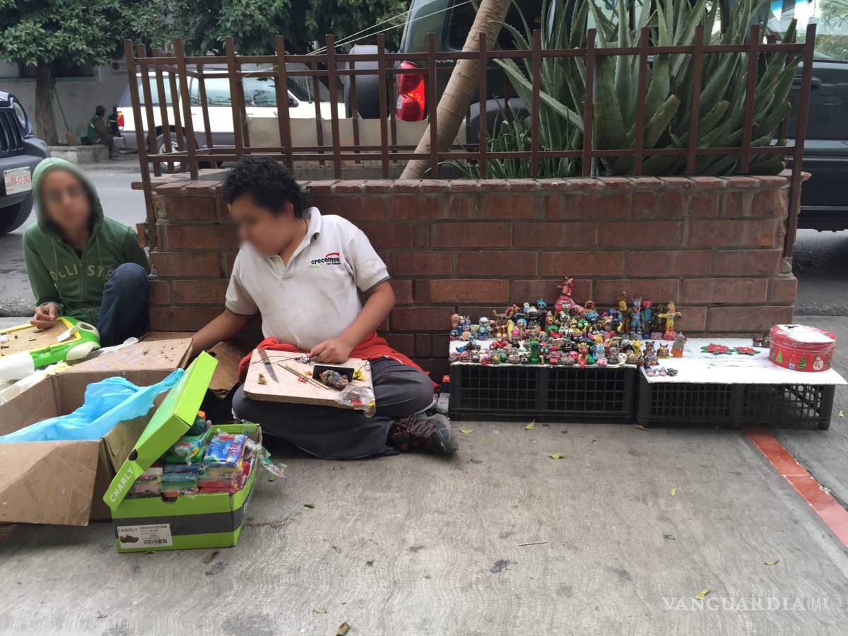 $!El niño escultor de plastilina