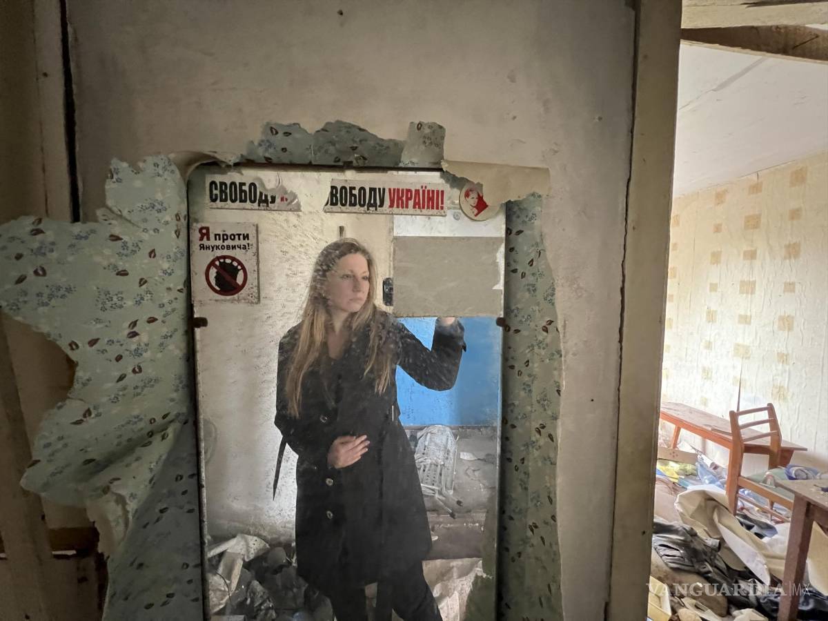 $!Según fuentes locales. Amelina se encontraba en una pizzería en el momento del ataque ruso en compañía del también escritor colombiano Héctor Abad y el que fuera Alto Comisionado para la Paz de la presidencia de Colombia Sergio Jaramillo.