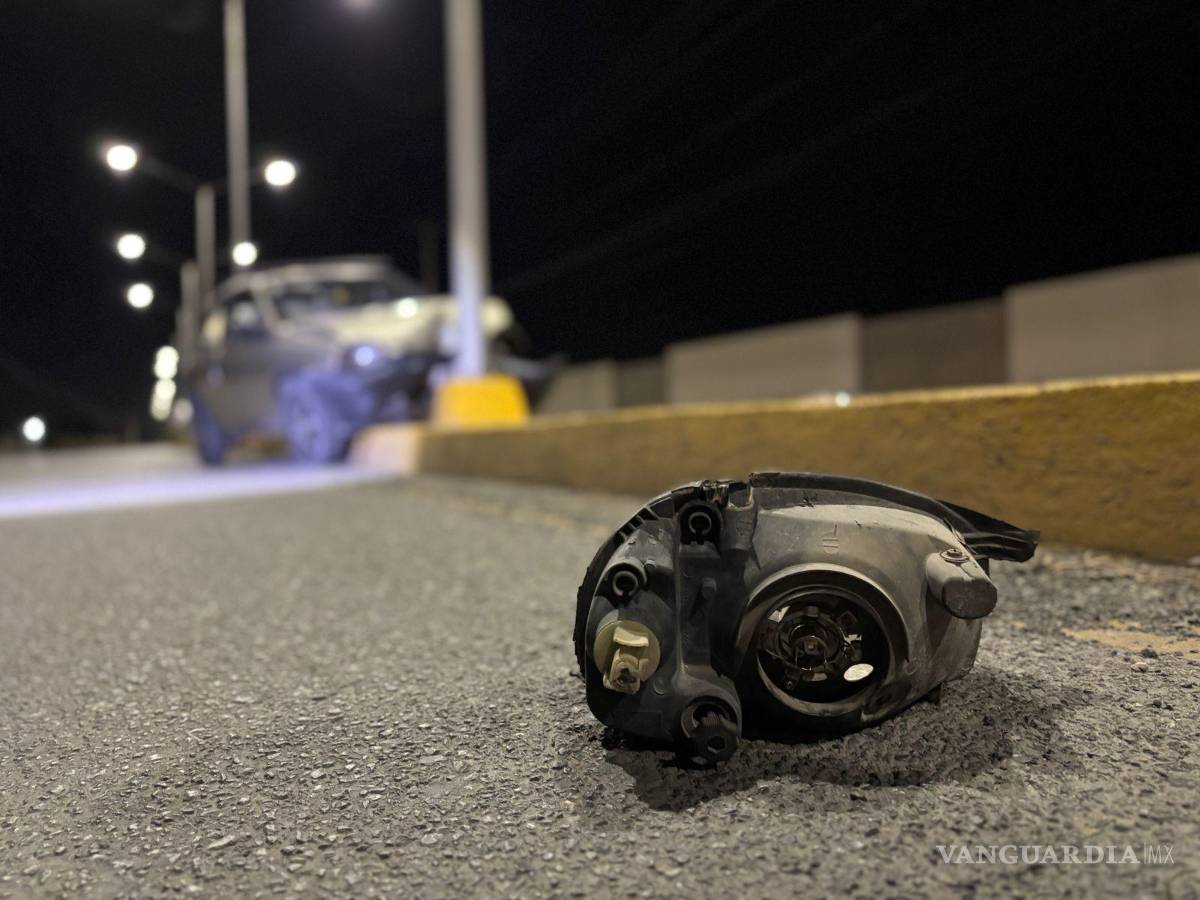 $!Elementos de la Policía Municipal acudieron al sitio para acordonar el área y evitar otro percance.