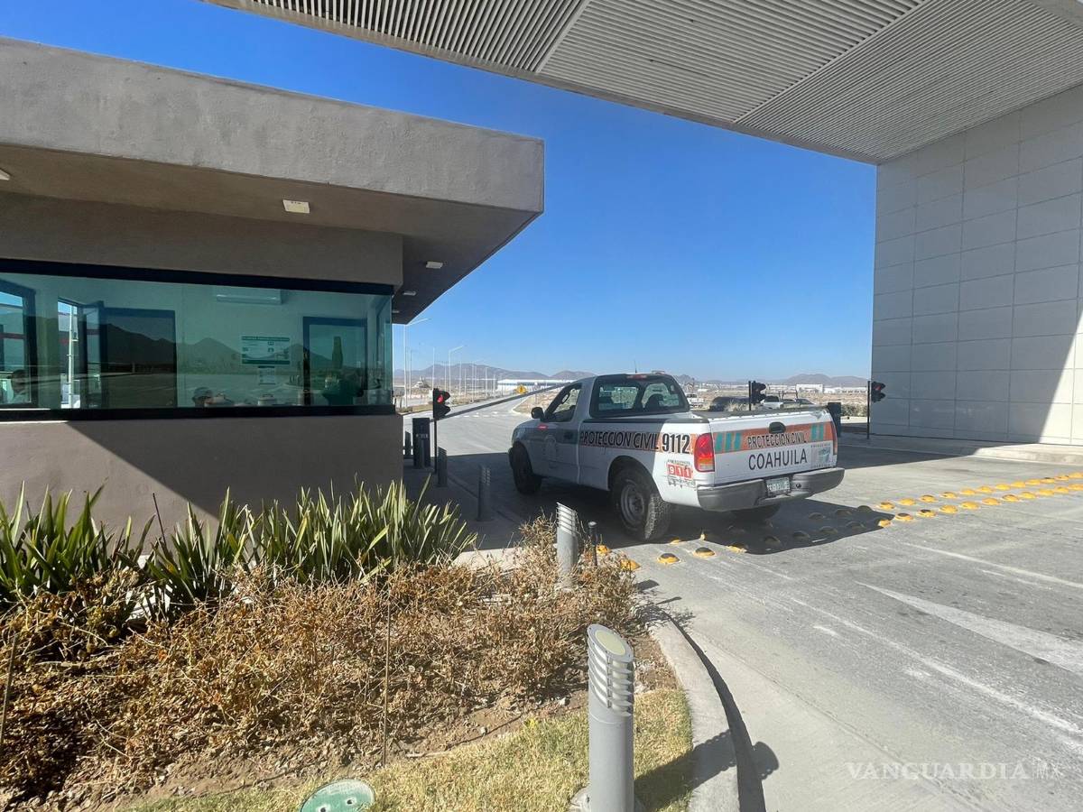 $!Trabajadores fueron aplastados por una estructura de metal que se desplomó dentro del Parque Industrial Amistad “Chuy María”.