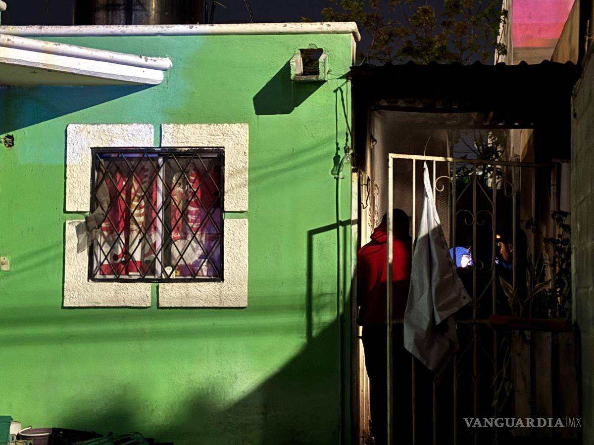 $!El domicilio quedó con daños materiales tras la explosión, sin personas lesionadas.