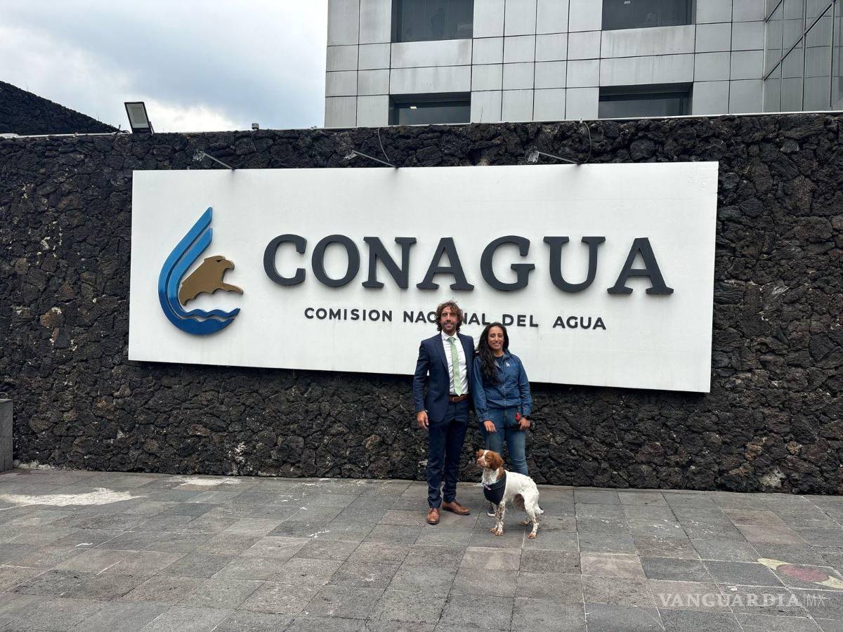 $!Gracias al olfato de “Manchas”, se han detectado fugas ocultas hasta dos metros bajo tierra en Saltillo.