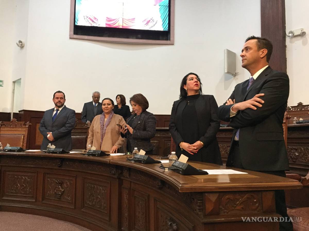 $!Toman protesta diputados de la 61 Legislatura del Congreso de Coahuila