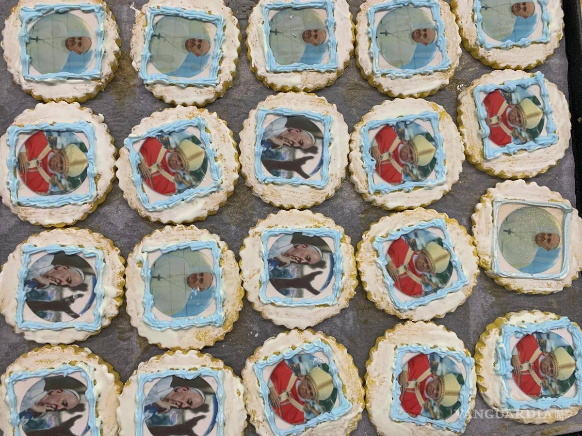 $!El papa Francisco le ha puesto cara a la última creación gastronómica de Lisboa: unas galletas de mantequilla que lanzó la cafetería Balcão do Marquês.