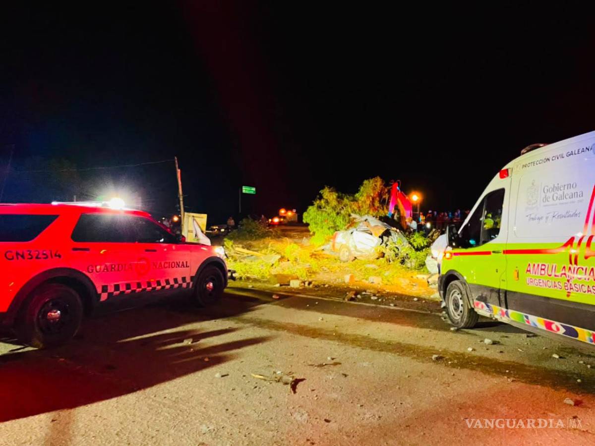 $!El conductor del tractocamión abandonó el sitio tras el fatal accidente y no pudo ser localizado.