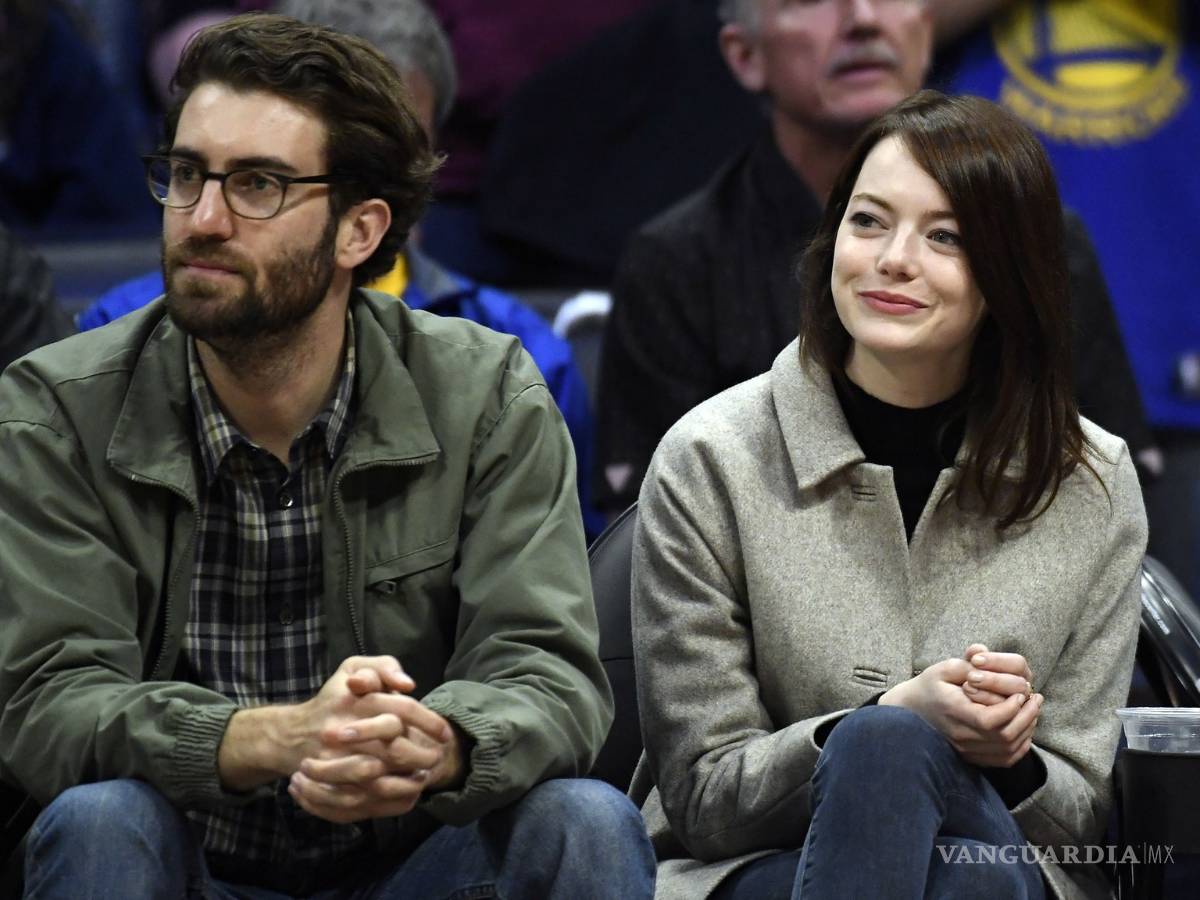 $!A Emma Stone ya le dieron el anillo