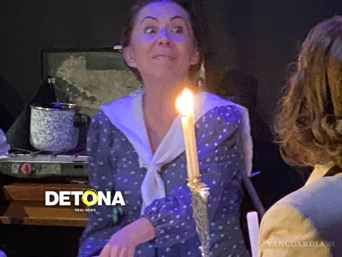 $!Escena de la obra de teatro sobre Ana Frank.