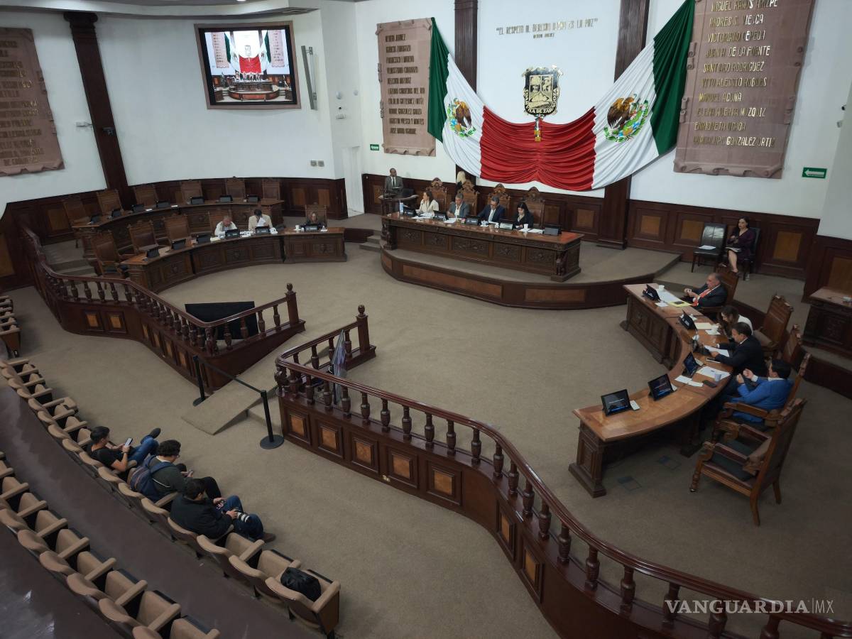 $!El Poder Legislativo en la entidad tiene varias iniciativas de relevancia que se mantienen en las comisiones.