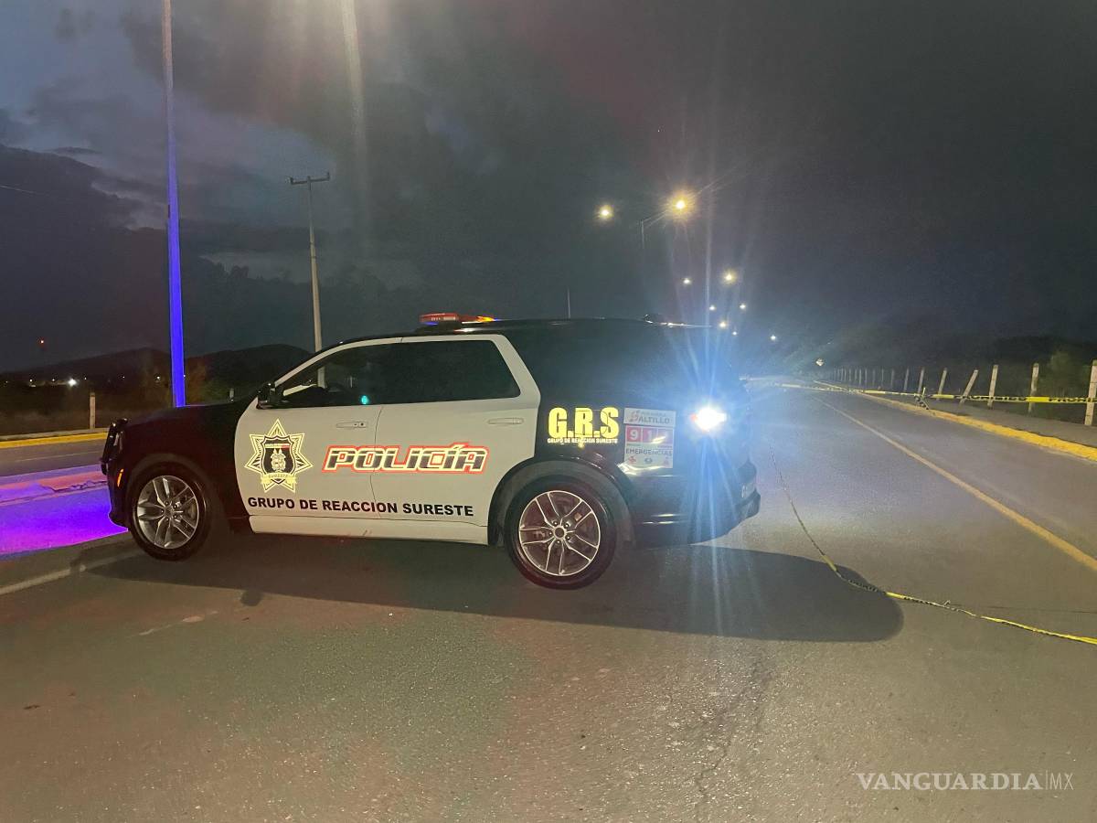 $!Por prevención y ante el riesgo de arrastre por escurrimientos, aun el día de ayer martes algunas vialidades de Saltillo permanecían cerradas en ciertos tramos, como el bulevar Musa de León, al norte.