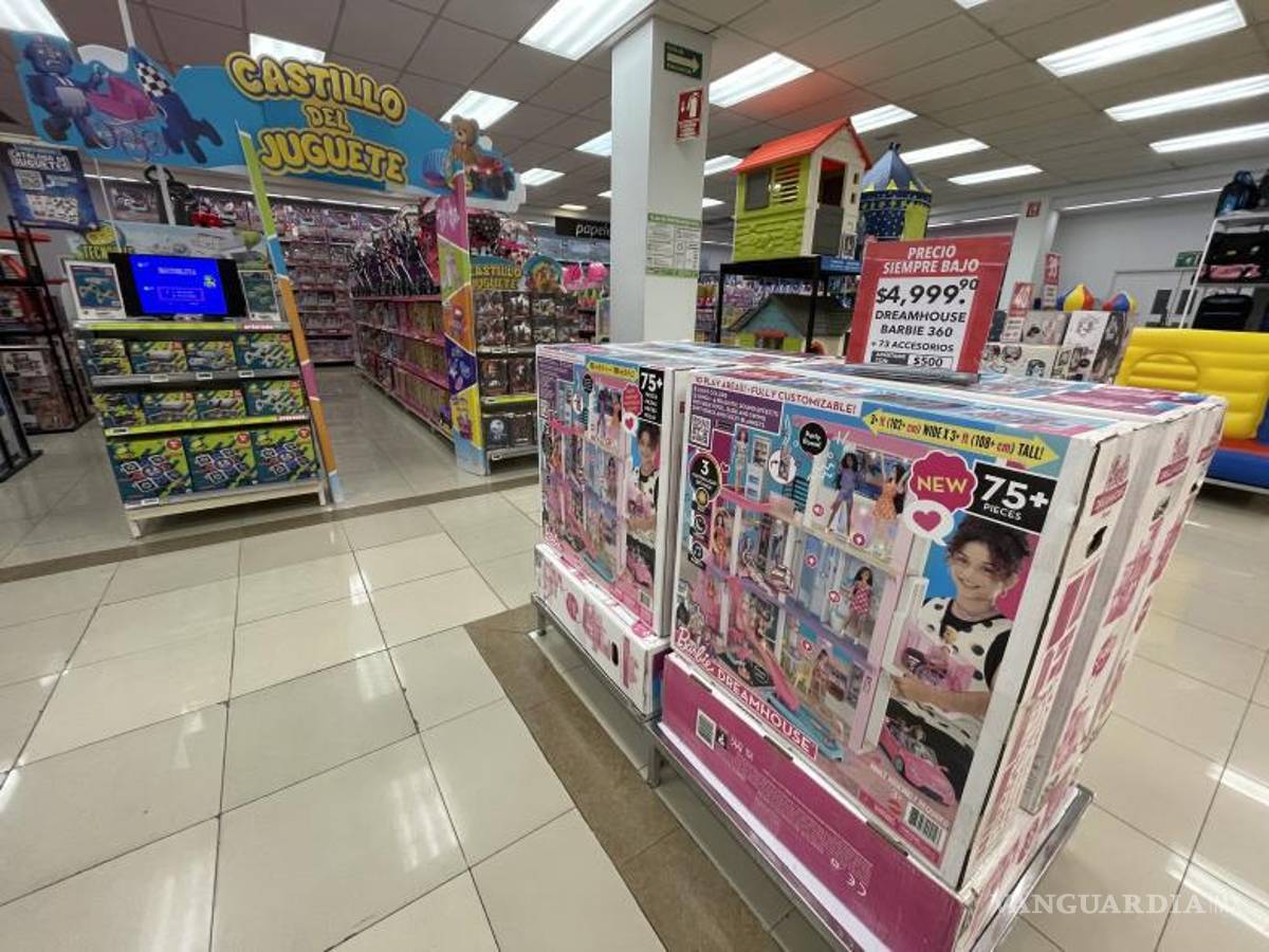 $!Niños y niñas cada vez más solicitan juguetes más sofisticados, con uso de baterías, electrónicos o de videojuegos de mayores precios, indicaron los padres.