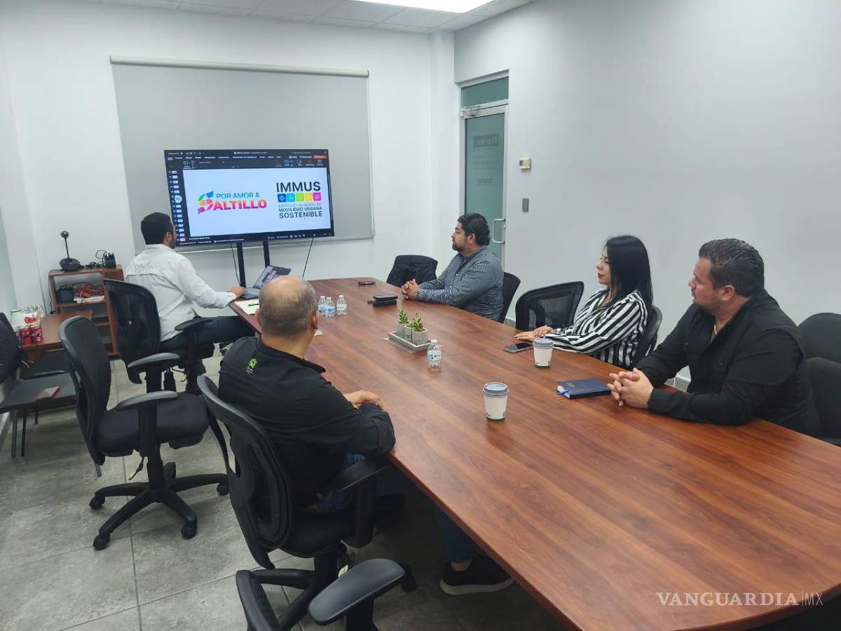 $!Durante la visita, el equipo técnico analizó rutas y modelos de operación aplicados en la capital.