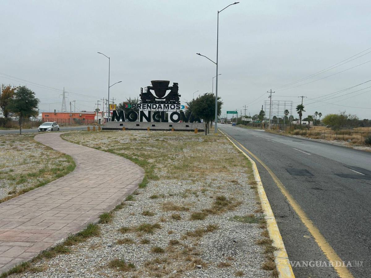 $!Autoridades federales, estatales y municipales coordinan acciones para garantizar un tránsito seguro y ordenado durante el paso de las caravanas por Coahuila.