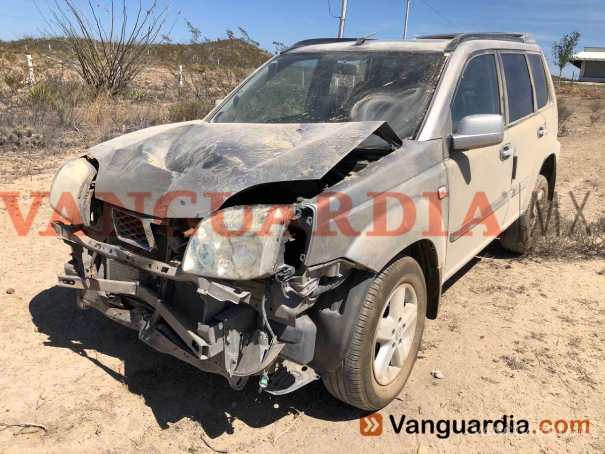 $!Se sale del camino y deja camioneta abandonada en carretera a Monclova, Coahuila