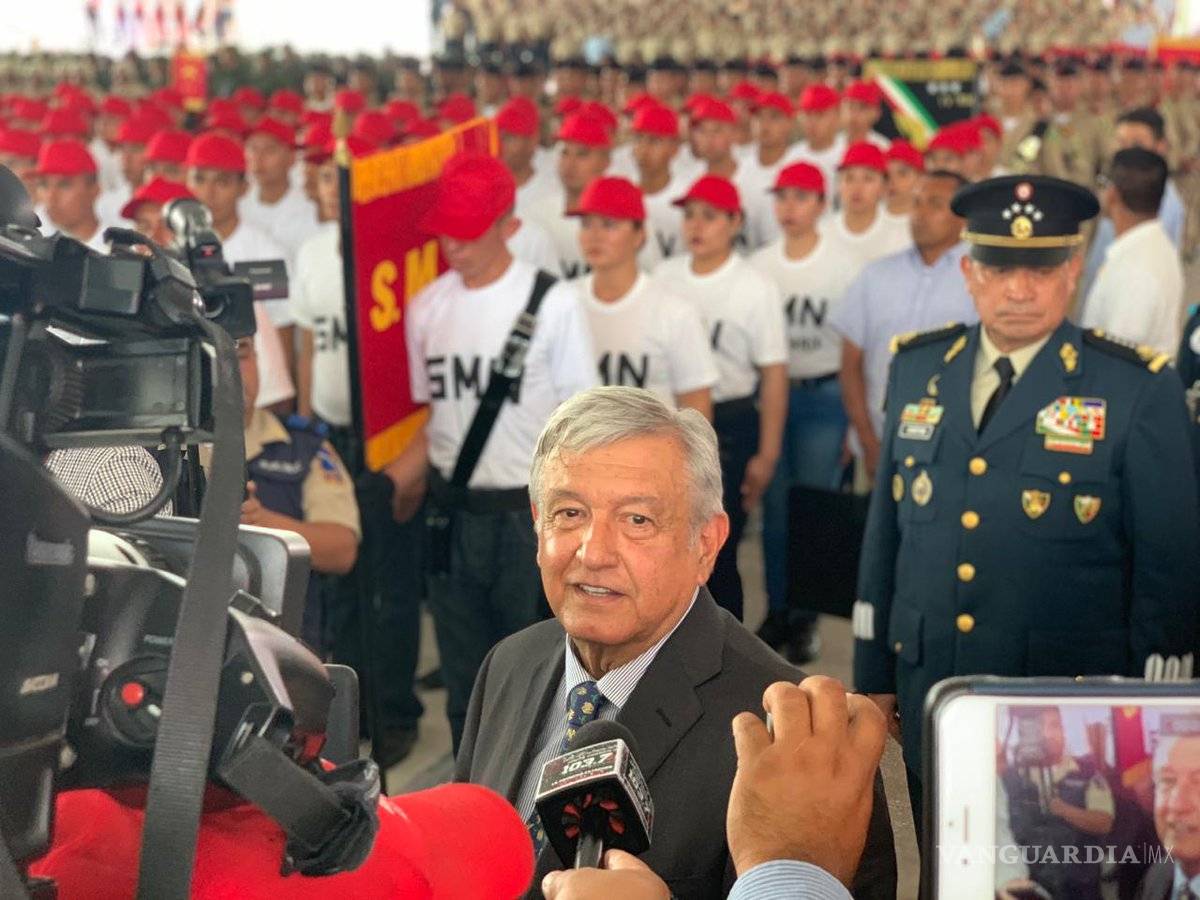 $!AMLO asegura que ningún general está en la "mafia del poder"
